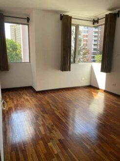 Apartamento en venta Torre Quattro, zona 14