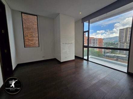Echo Torre I (158 m Nivel Alto) – Apartamento con Terraza en Venta o Renta en Zona 14