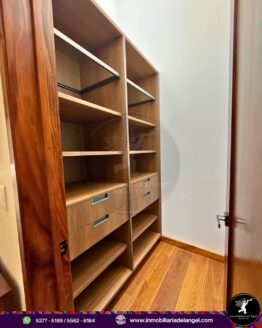 Paseo Antigua Casa de lujo en venta en Residencial – Amueblada, 4 habitaciones, terraza española