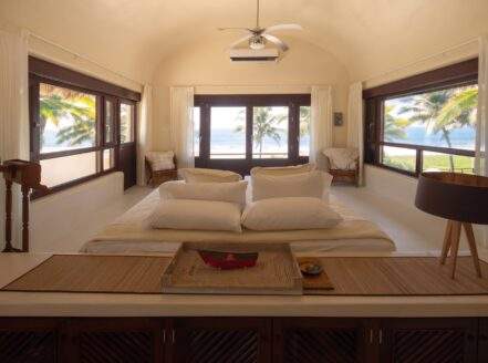 Casa de Lujo en Renta o Venta Frente al Mar en Monterrico