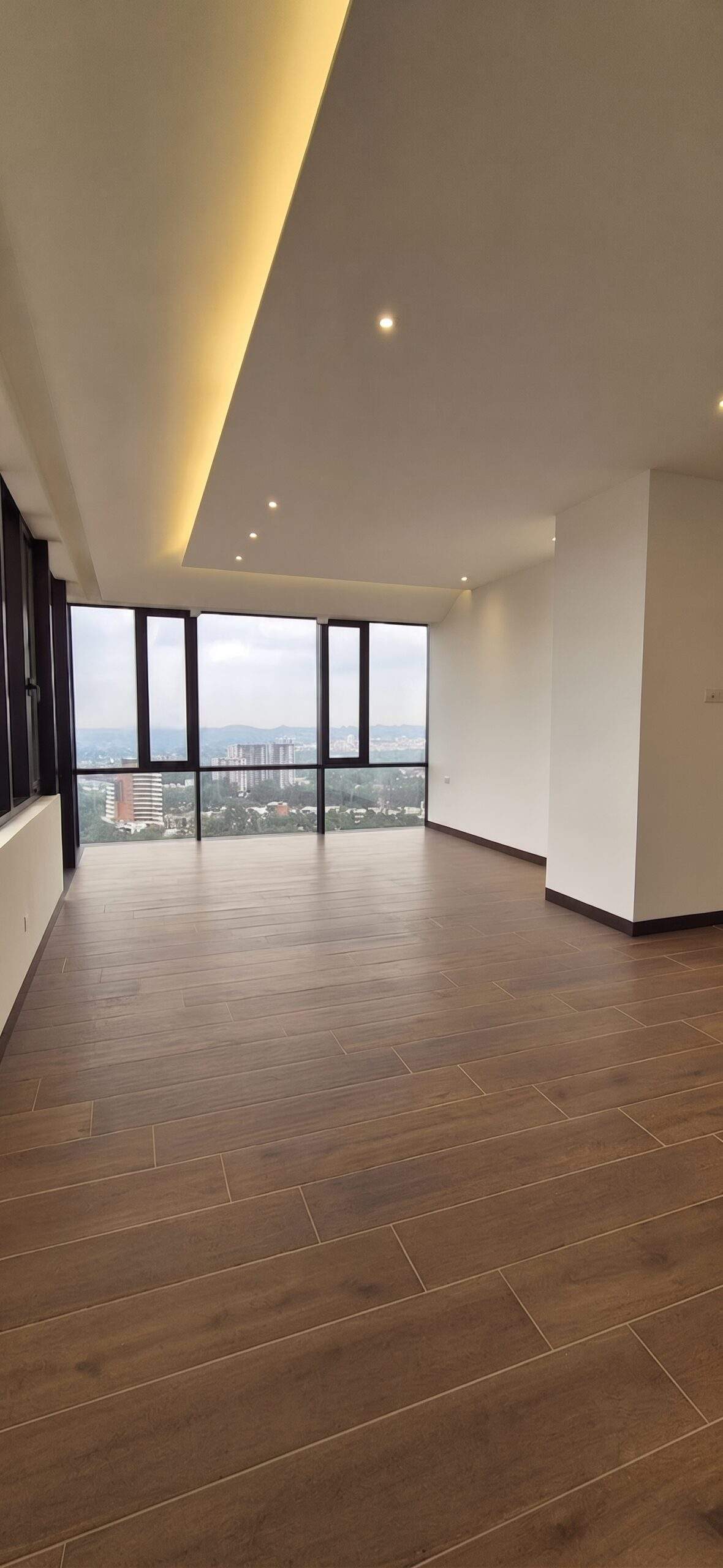 Condominio Milenia – Penthouse de Lujo en Venta Oakland, Zona 10 - Miniatura 14