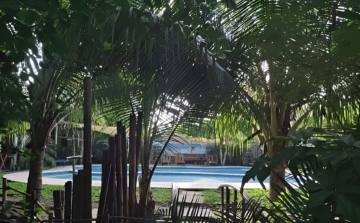 Hotel en venta con Eco Cabañas, Monterrico