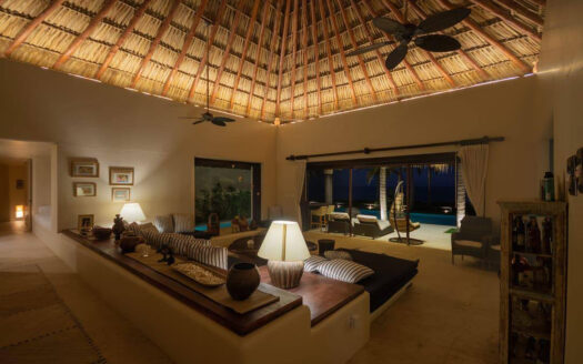 Espectacular casa en condominio, Monterrico