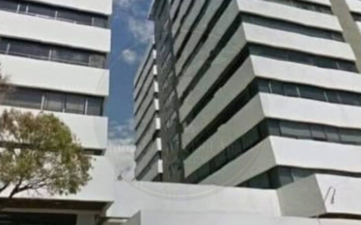 Oficina en Renta o Venta en Centro Empresarial, Zona 10