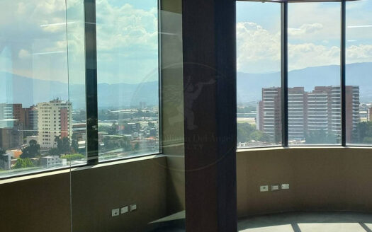 Oficina en venta y renta Europlaza Torre IV 1501 y 1502, zona 14
